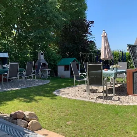 Haus Wildgans - Sonnenblume * Behrensdorf